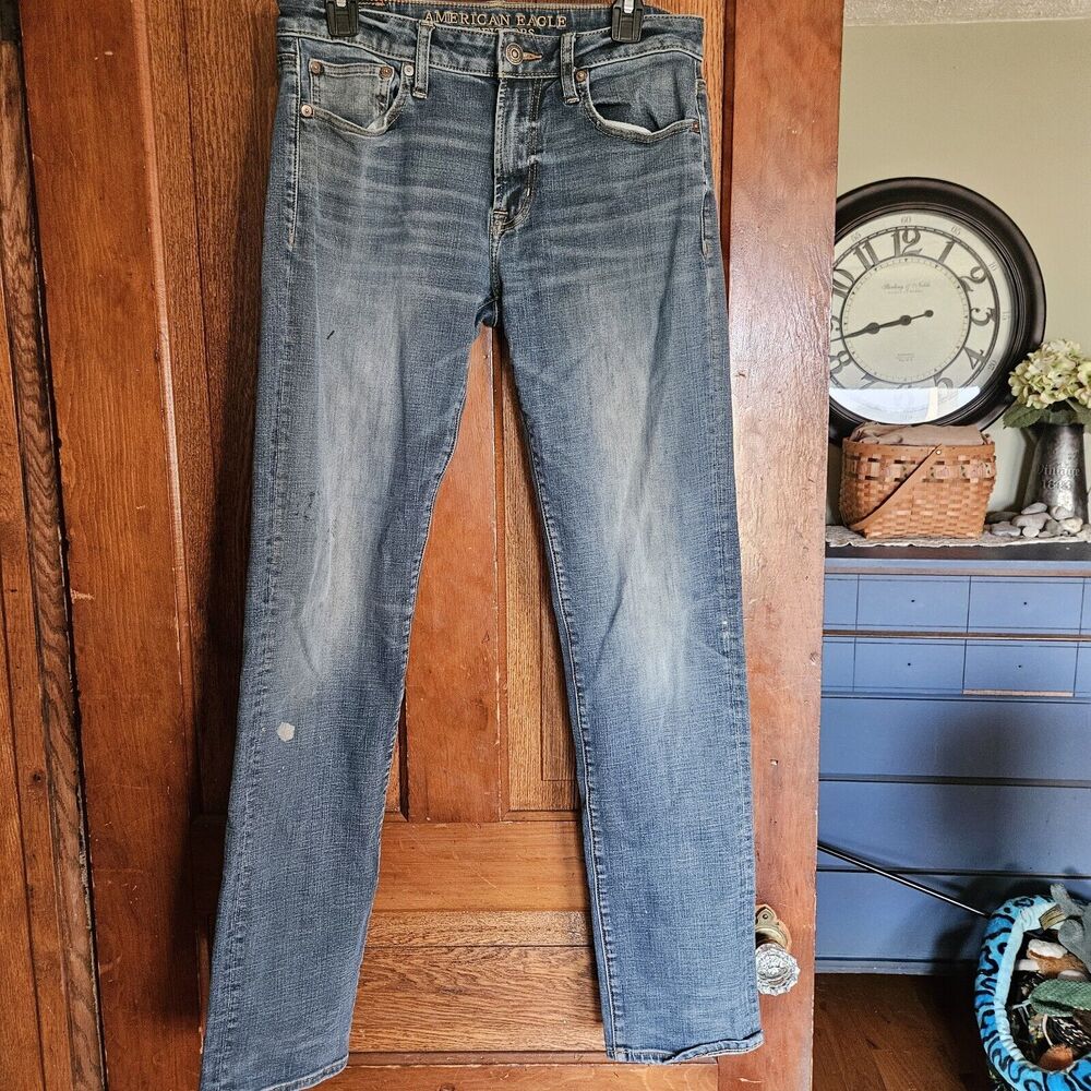 American Eagle Men’s Slim Straight AirFlex Jeans 30x34 Destroyed Denim‎